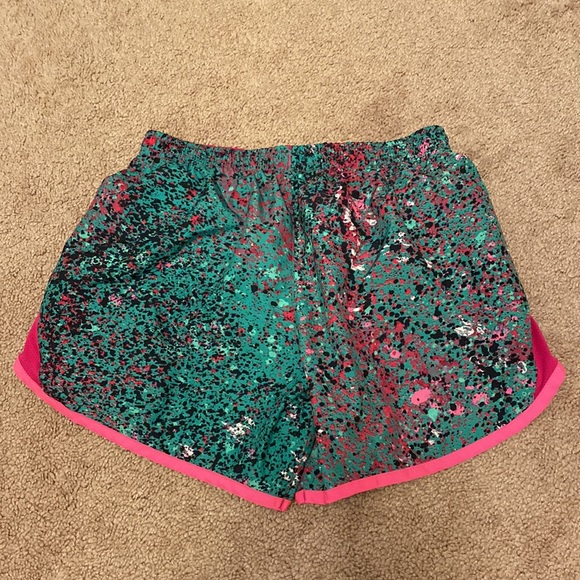 Two pairs of girls Nike running shorts. Size youth large. - Picture 4 of 4